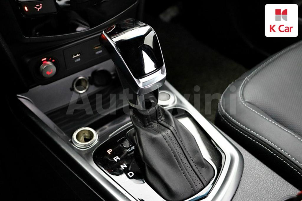 2019 SSANGYONG TIVOLI ARMOR VX 2WD - 16