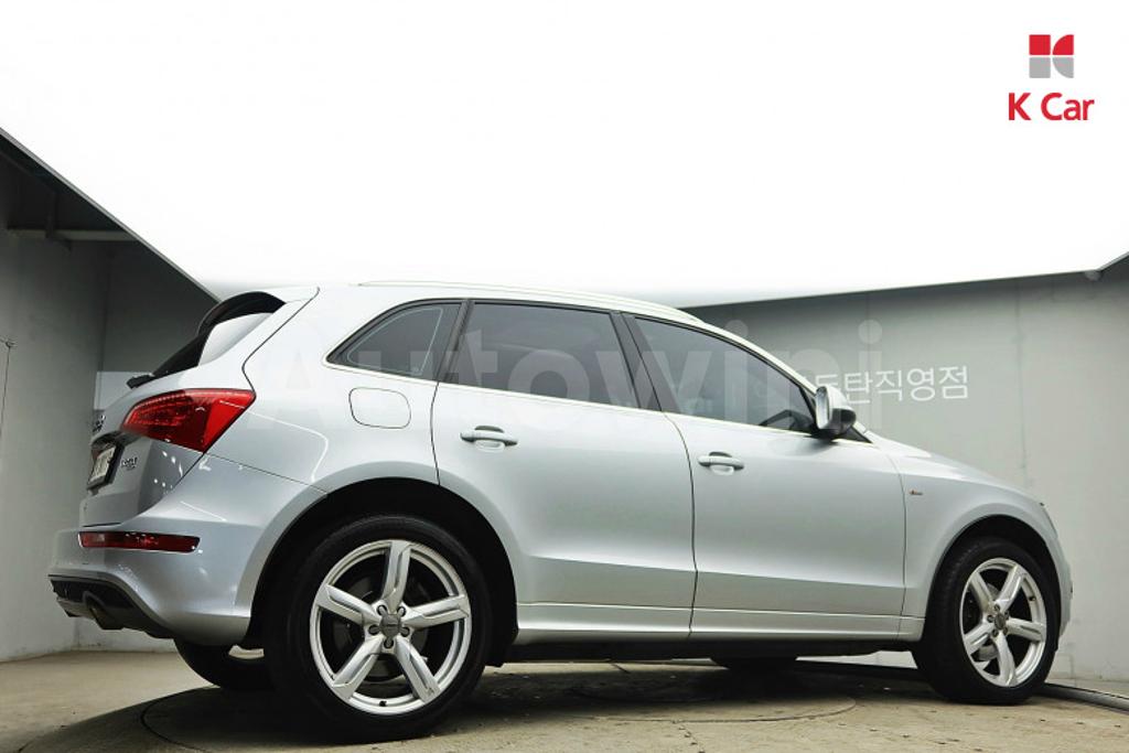 WAUZZZ8R0AA113265 2010 AUDI Q5 3.0 TDI QUATTRO-4