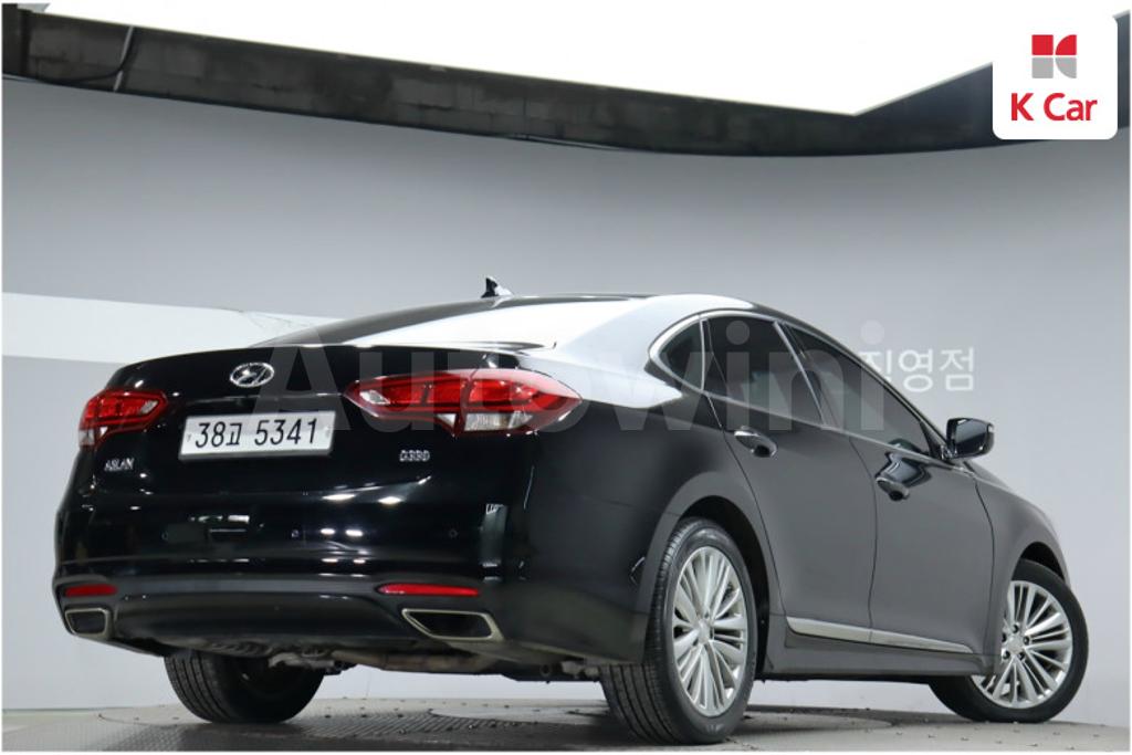 KMHFN412BFA007258 2015 HYUNDAI ASLAN G330 PREMIUM-3