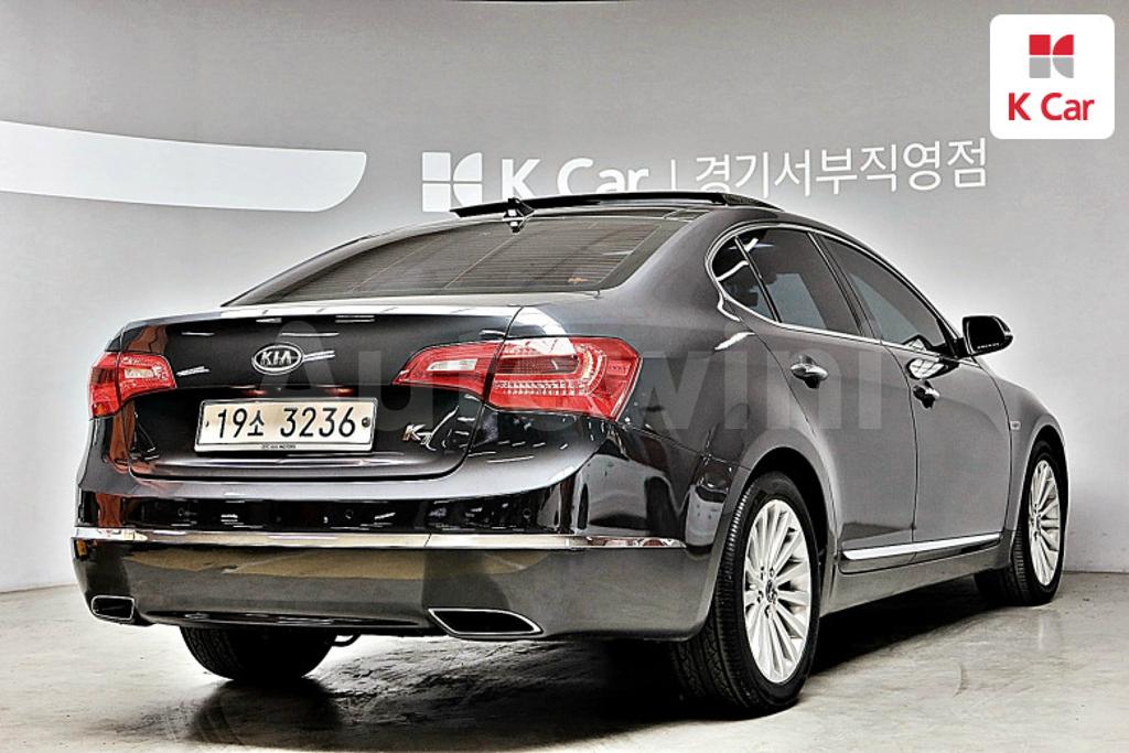 KNALM412BBA046190 2011 KIA K7 CADENZA VG270 LUXURY-1