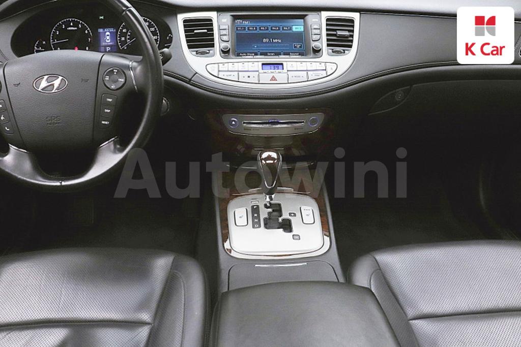2010 HYUNDAI GENESIS - 14