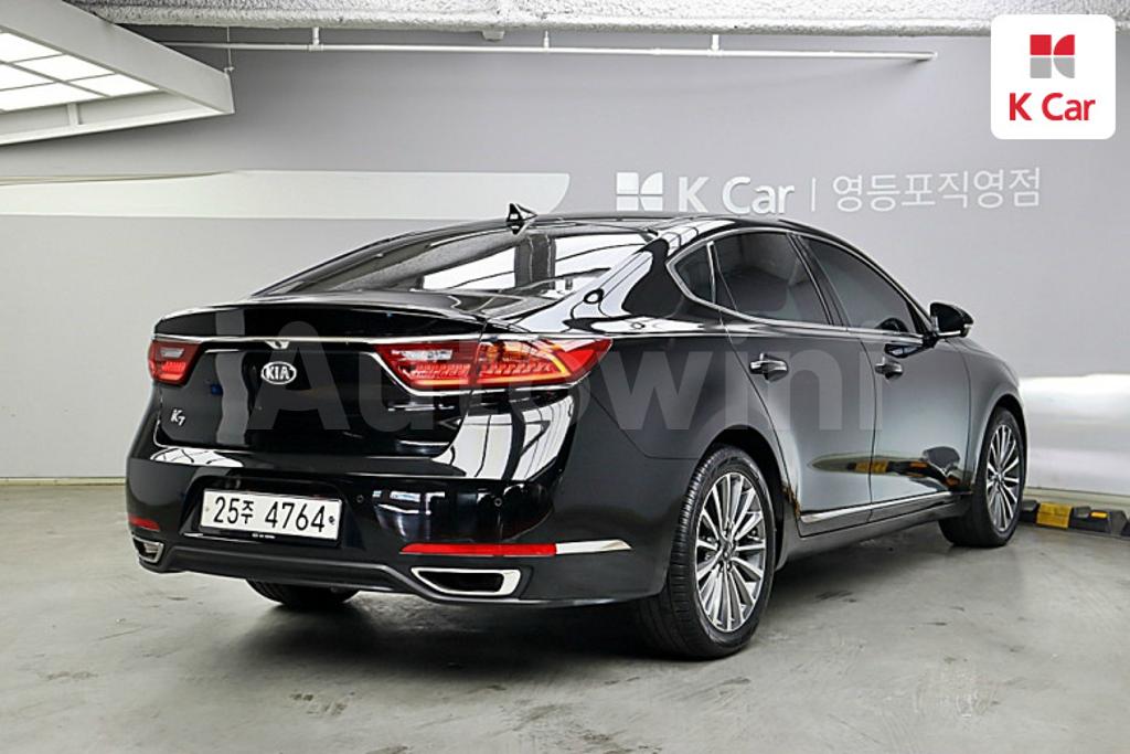 2019 KIA  K7 CADENZA 2.4 GDI NOBLESSE - 6