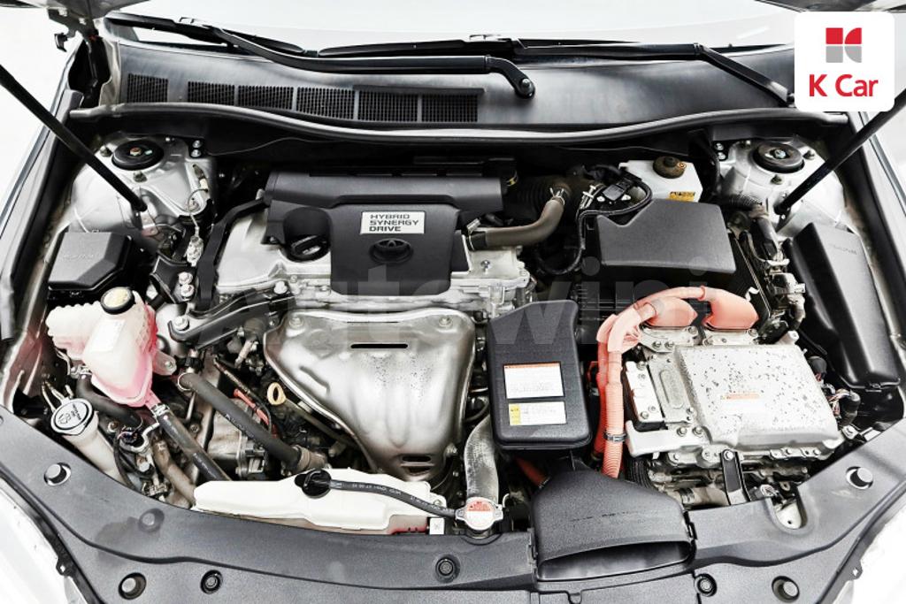 2016 TOYOTA  CAMRY HYBRID XLE - 10