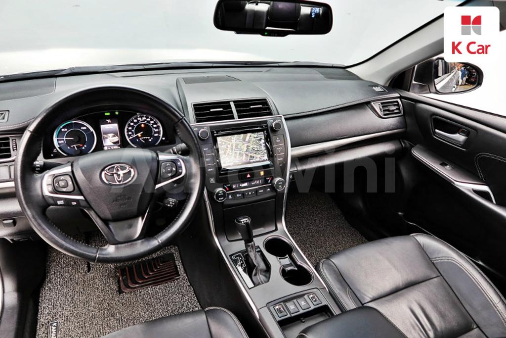 2016 TOYOTA  CAMRY HYBRID XLE - 17