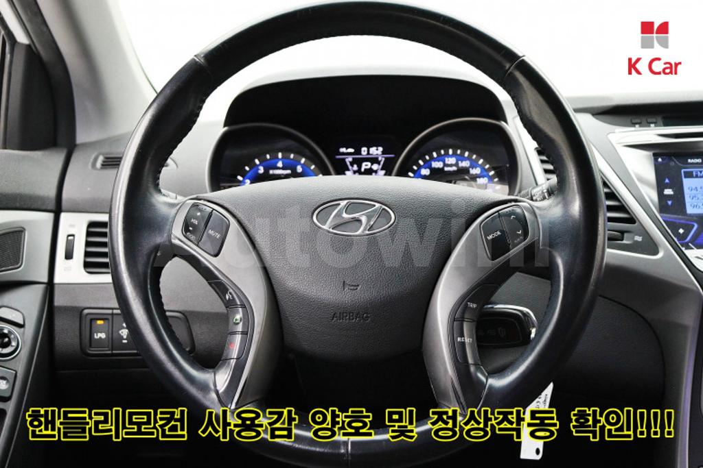 2014 HYUNDAI  AVANTE ELANTRA 1.6 LPI SMART - 17