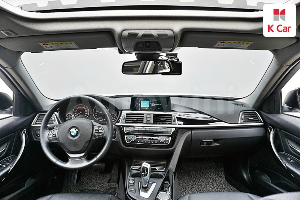 2016 BMW 3 SERIES F30  320D - 9