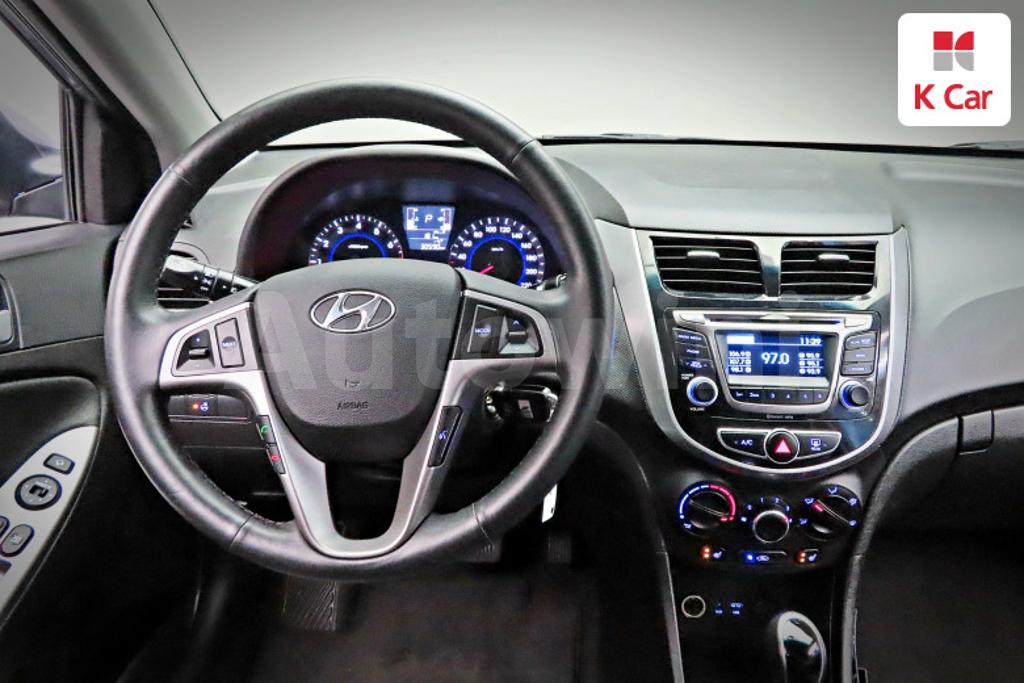2017 HYUNDAI ACCENT  1.4 VVT MORDERN - 8