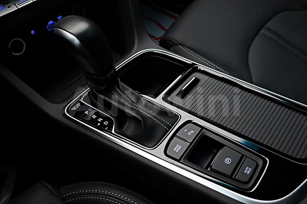 2018 HYUNDAI SONATA RISE HYBRID PREMIUM - 20