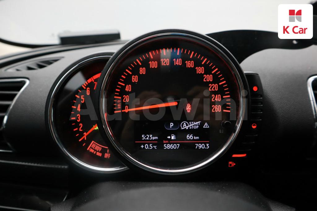WMWLN5107G2B26851 2016 MINI COOPER CLUBMAN MID-2