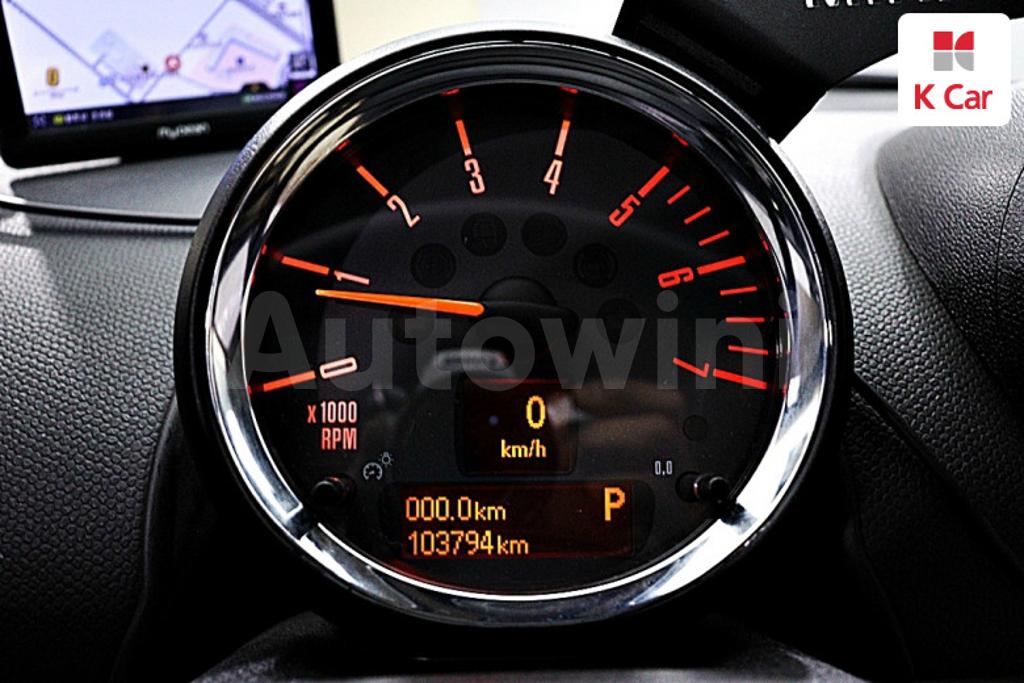 2015 MINI COOPER COUNTRYMAN D BASIC - 8
