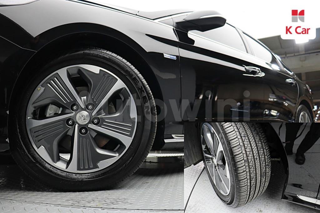 KMHE3413BKA089936 2019 HYUNDAI SONATA RISE HYBRID MORDERN-5