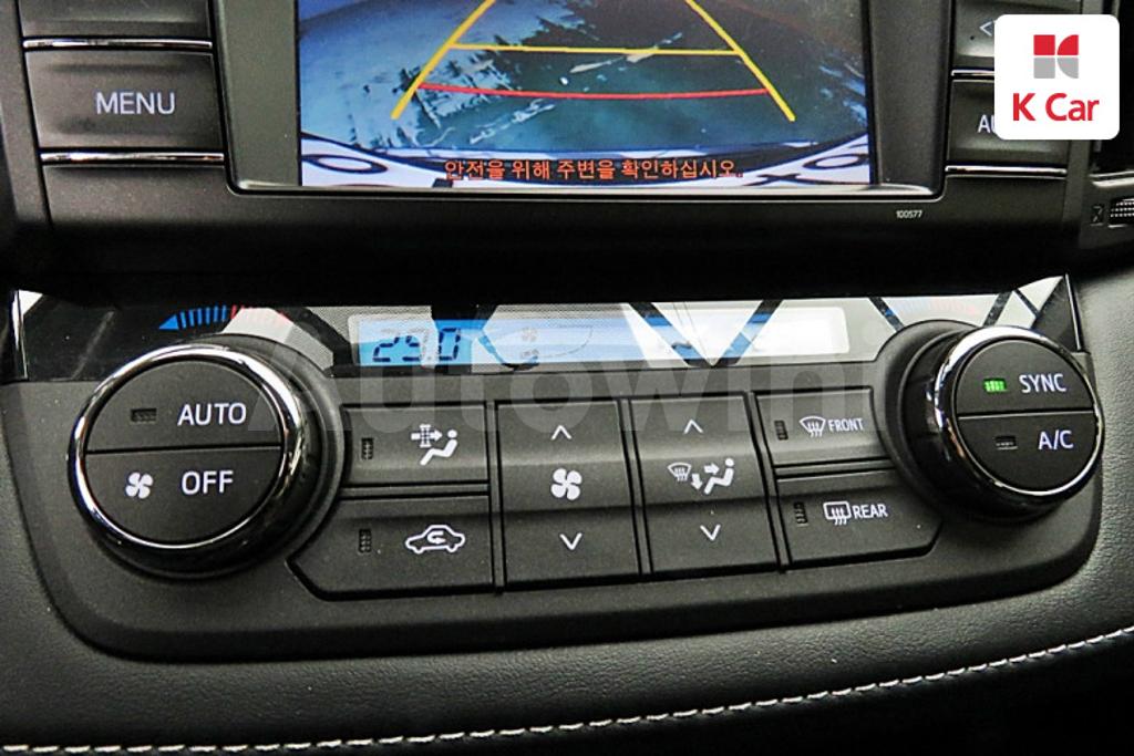2017 TOYOTA RAV4 2.5 2WD - 7