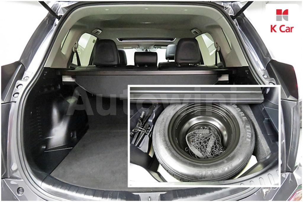 2017 TOYOTA RAV4 2.5 2WD - 19
