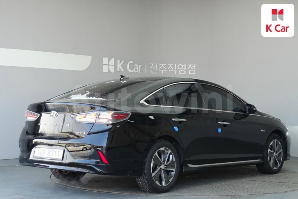 KMHE3413BKA088187 2019 HYUNDAI SONATA RISE HYBRID MORDERN-1