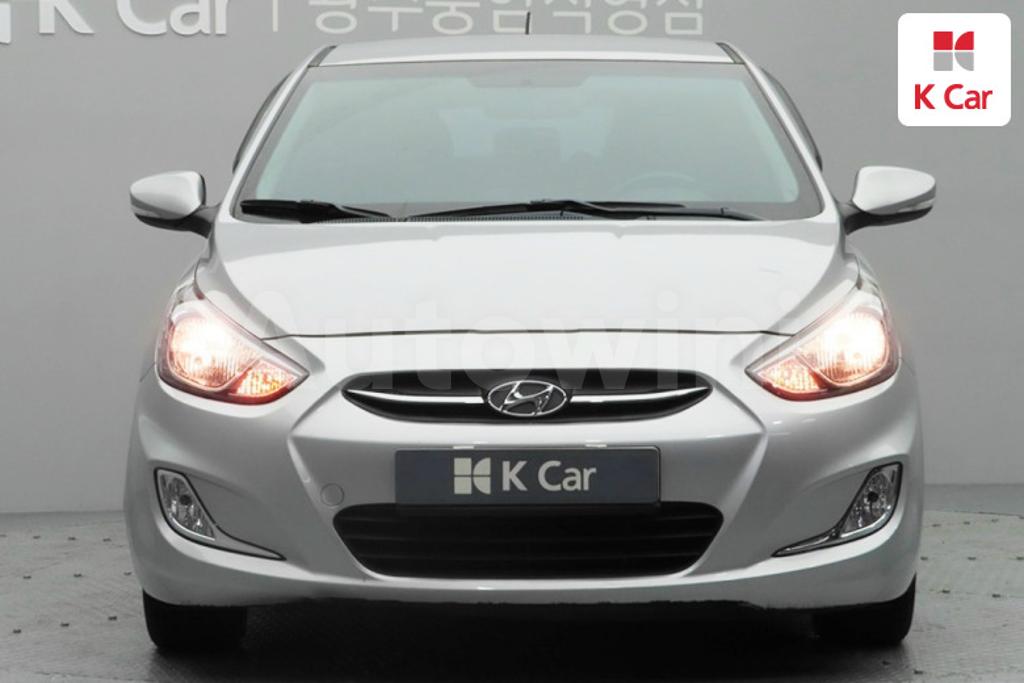 KMHCT51UGHU334250 2017 HYUNDAI ACCENT  WIT DIESEL 1.6 VGT MORDERN-2
