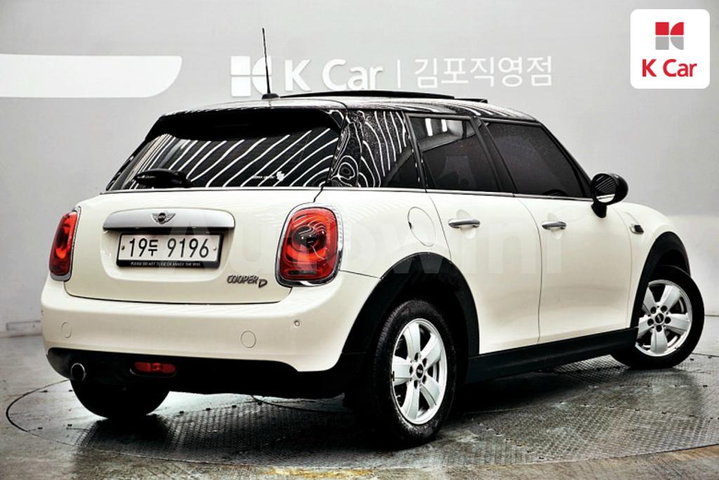 2015 MINI COOPER D MID - 2