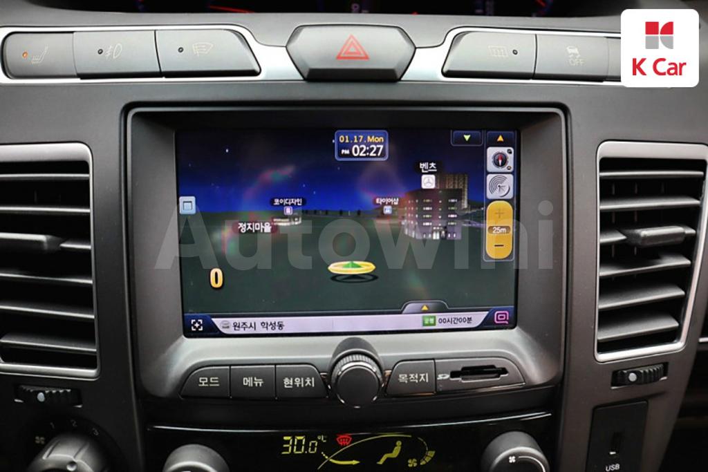 2016 SSANGYONG KORANDO TURISMO 4WD 9 SEATS - 14