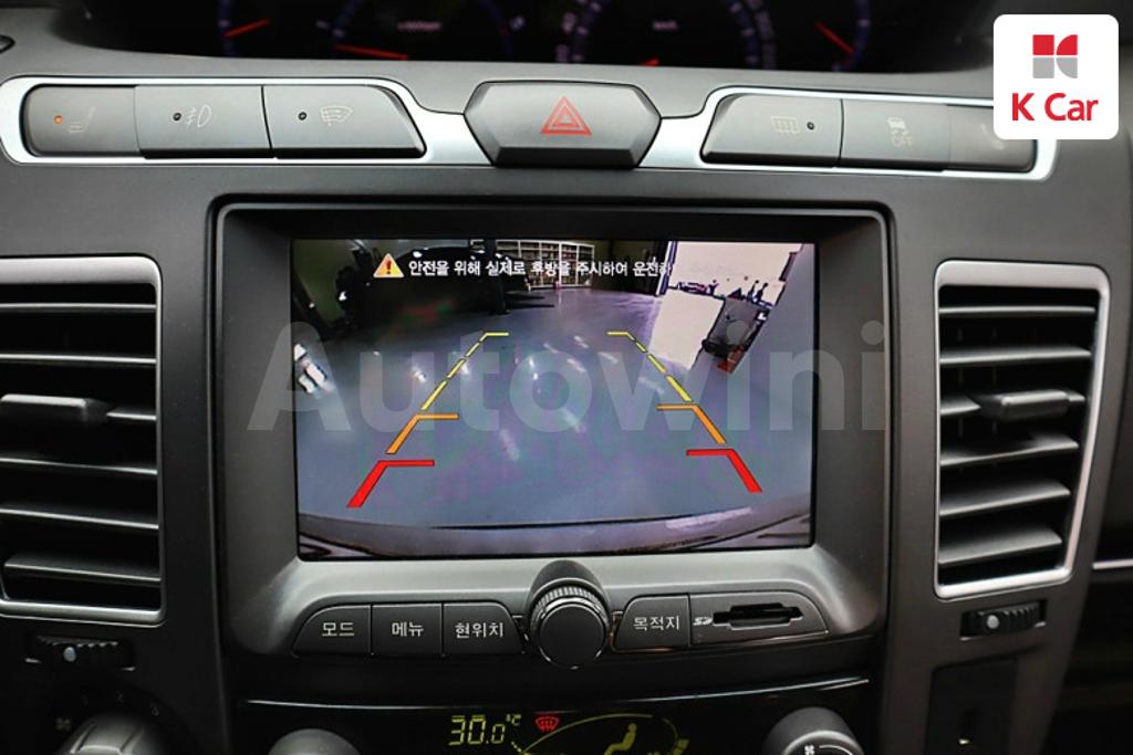 2016 SSANGYONG KORANDO TURISMO 4WD 9 SEATS - 15