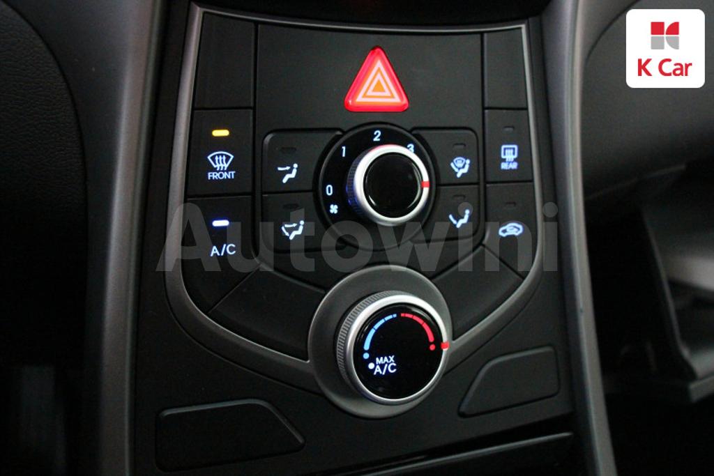 2014 HYUNDAI  AVANTE ELANTRA 1.6 LPI STYLE - 9