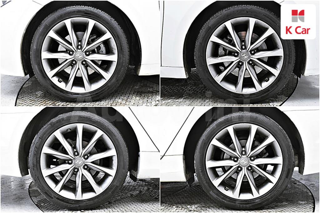 2016 HYUNDAI GRANDEUR HG AZERA HG220 DIESEL PREMIUM - 18