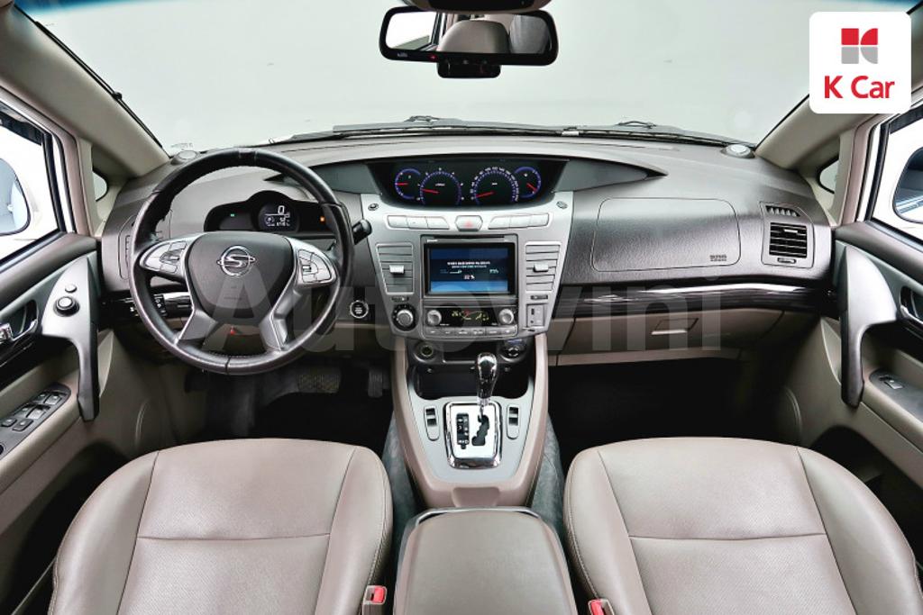 2016 SSANGYONG KORANDO TURISMO 4WD OUTDOOR EDITION 9 SEATS - 8