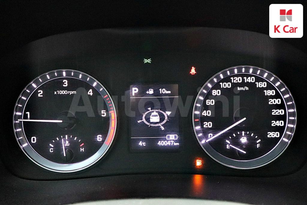 KMHE241AGJA455745 2018 HYUNDAI SONATA RISE 1.7 DIESEL SMART-5