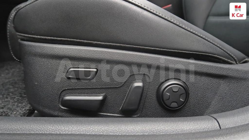 2019 KIA STINGER 2.0 TURBO 2WD - 21