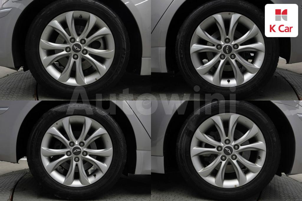2013 HYUNDAI GENESIS BH330 MORDERN - 18