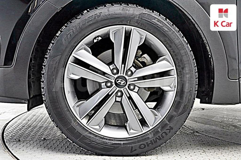 KMHSN81XBFU113405 2015 HYUNDAI MAXCRUZ DIESEL(E-VGT) 2.2 2WD EXCLUSIVE-4