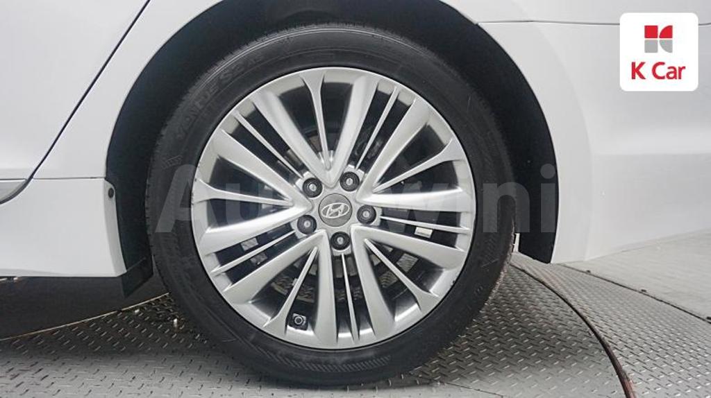 KMHFR412BFA001713 2015 HYUNDAI ASLAN G330 EXCLUSIVE-5