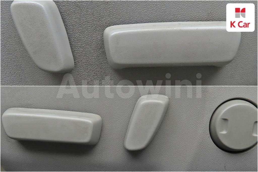 2012 TOYOTA  CAMRY 2.5 XLE - 18