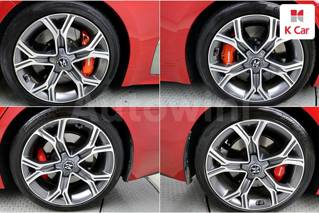 KNAE751CDKS054319 2019 KIA STINGER 3.3 TURBO AWD-4