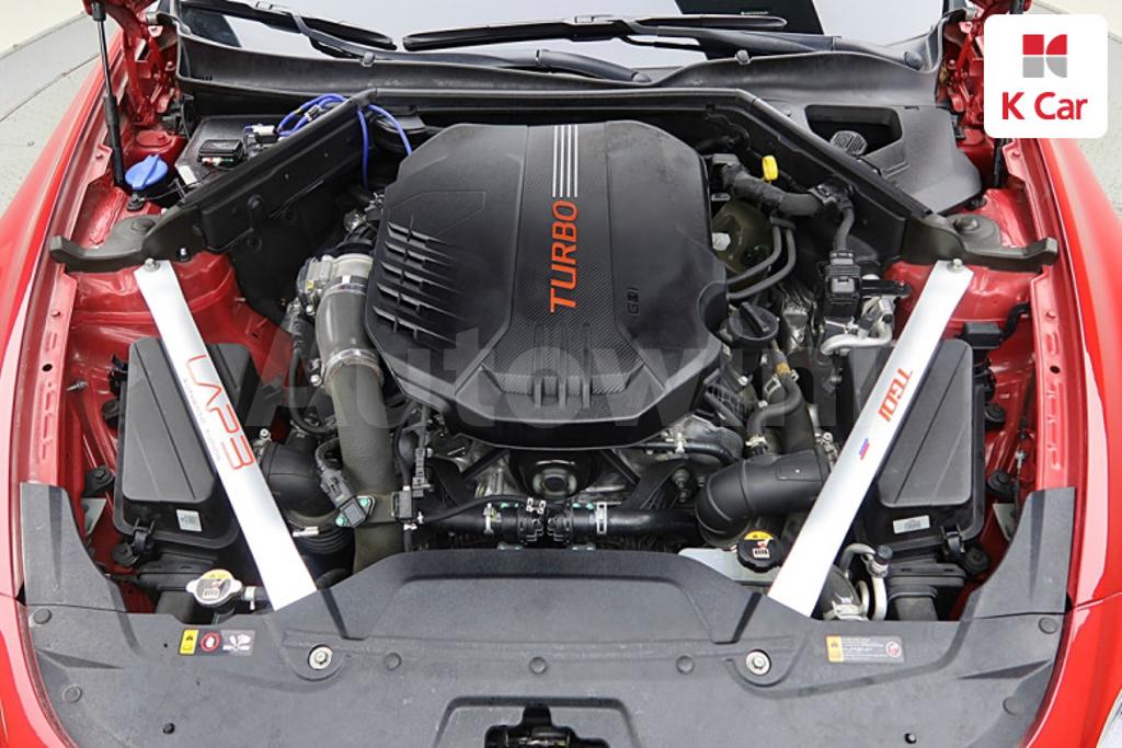 2019 KIA STINGER 3.3 TURBO AWD - 19