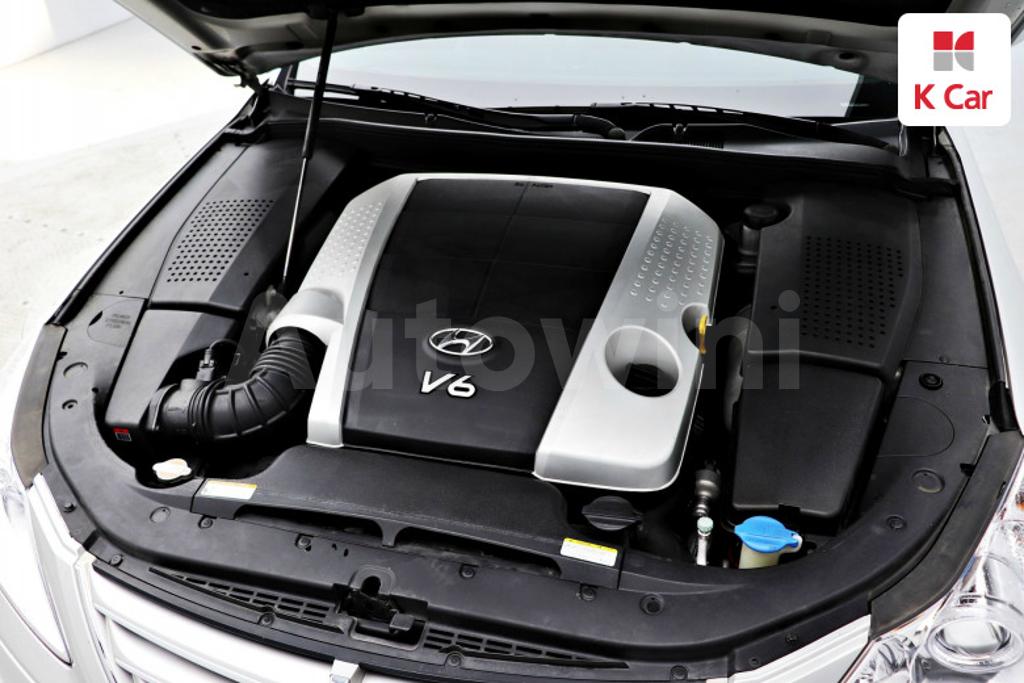 2010 HYUNDAI GENESIS BH330 GRAND - 17
