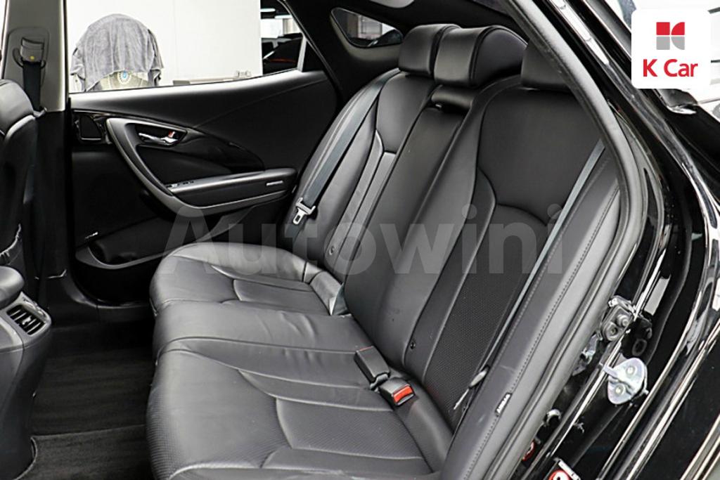 2017 HYUNDAI GRANDEUR HG AZERA LPG HG300 MORDERN - 16