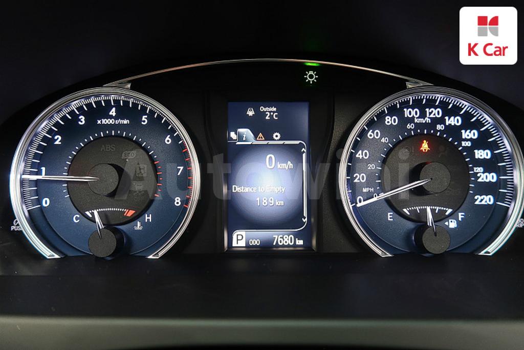 2017 TOYOTA  CAMRY 2.5 XLE - 9
