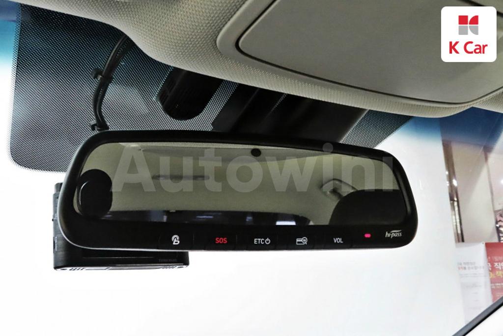 2018 HYUNDAI SONATA RISE 1.7 DIESEL PREMIUM - 9