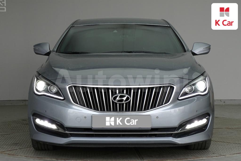 KMHFN412BFA006559 2015 HYUNDAI ASLAN G330 PREMIUM-2