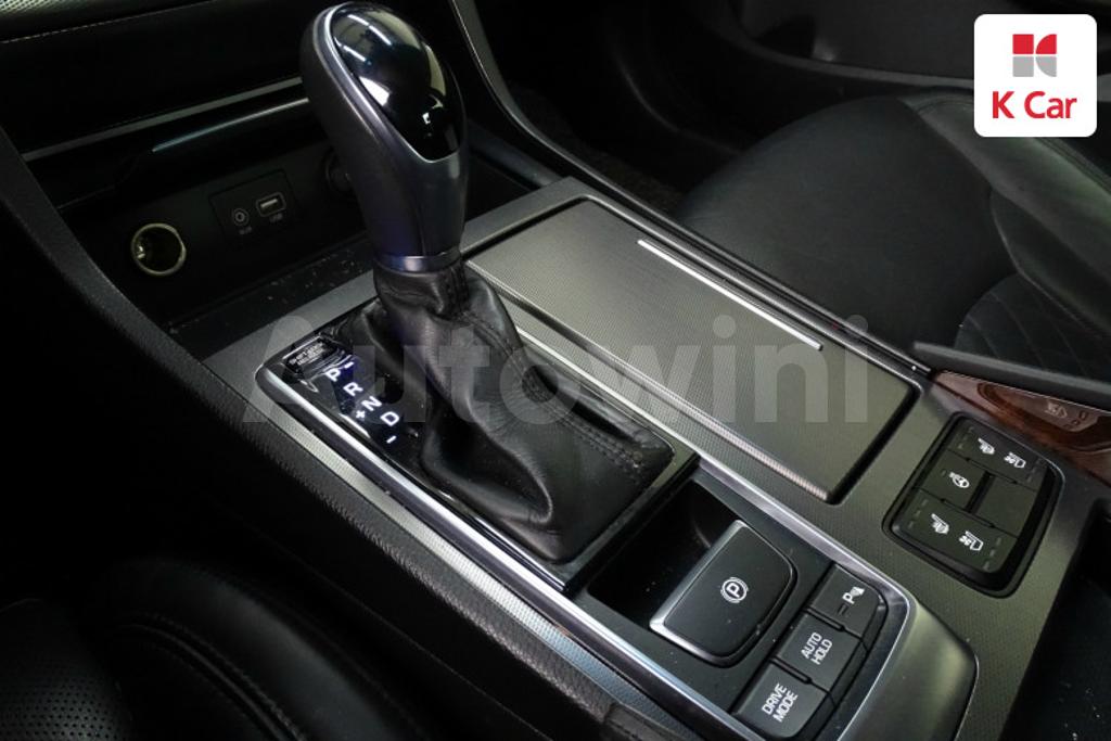 KMHFN412BFA006559 2015 HYUNDAI ASLAN G330 PREMIUM-5