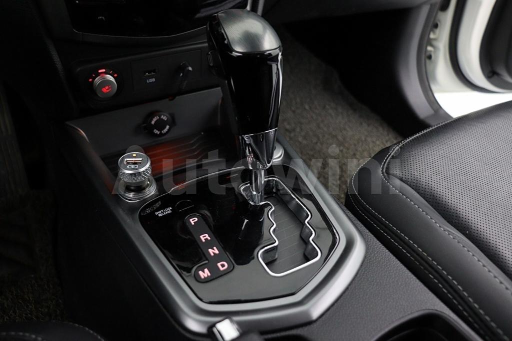 2018 SSANGYONG TIVOLI ARMOR GEAR EDITION 2WD - 19