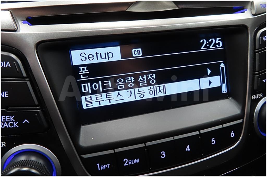 2017 HYUNDAI ACCENT  WIT 1.4 VVT MORDERN - 24
