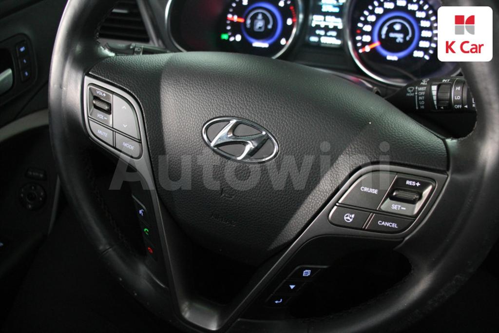 KMHSN81XBEU044999 2014 HYUNDAI MAXCRUZ DIESEL(E-VGT) 2.2 2WD EXCLUSIVE-5