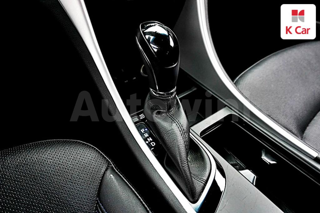2014 HYUNDAI SONATA HYBRID 2.0 - 9
