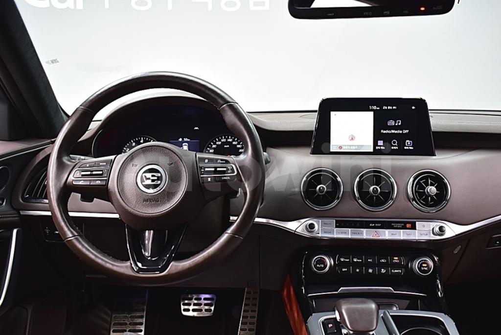 2019 KIA STINGER 2.0 TURBO AWD - 18