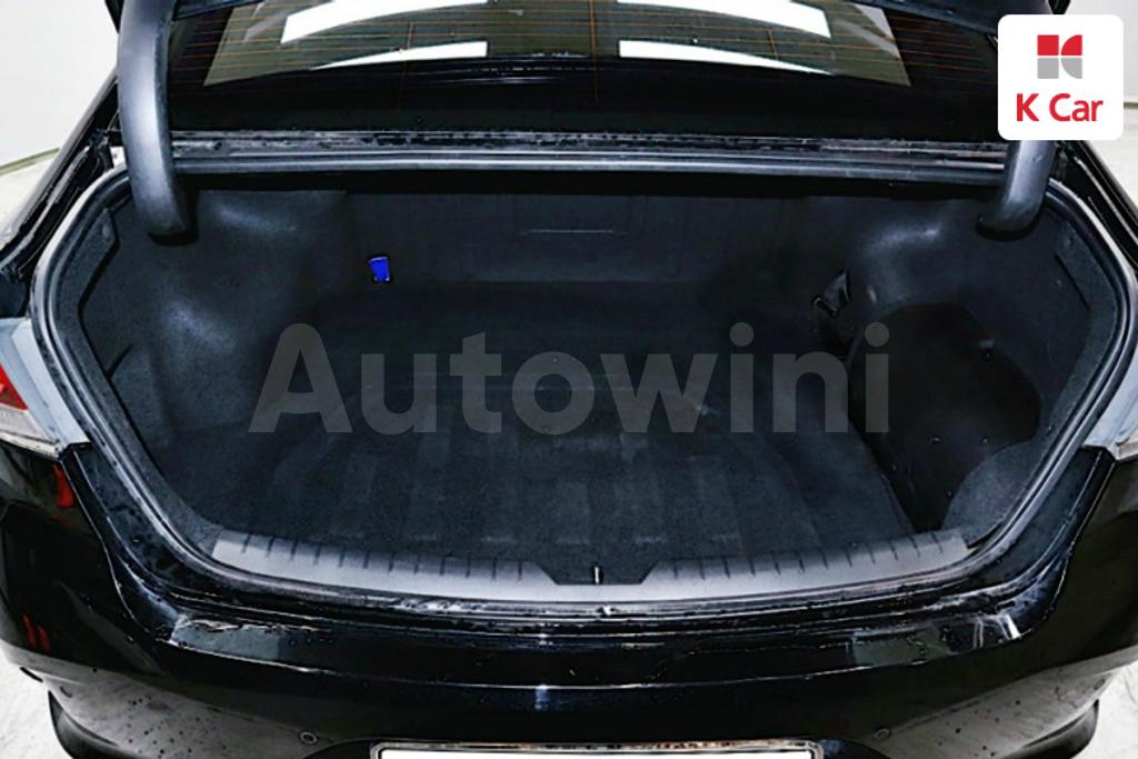 2018 HYUNDAI SONATA RISE HYBRID SMART - 17
