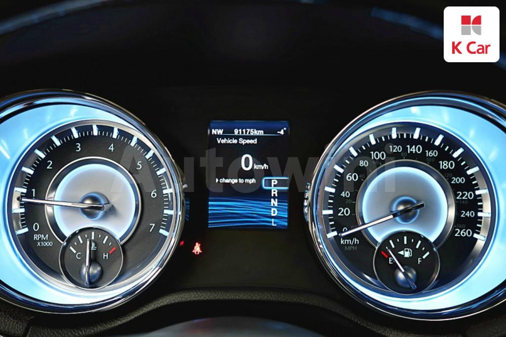 2012 CHRYSLER  300C 3.6 - 7