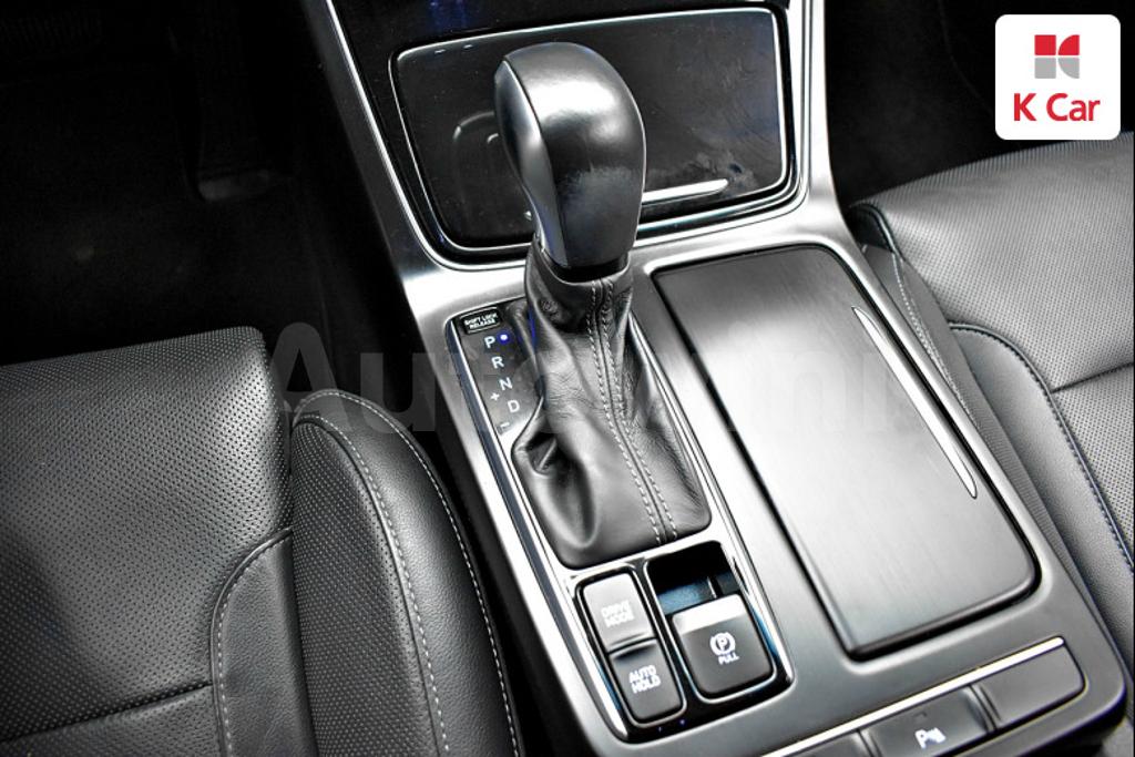 2018 HYUNDAI GRANDEUR IG AZERA 2.2 DIESEL PREMIUM - 9