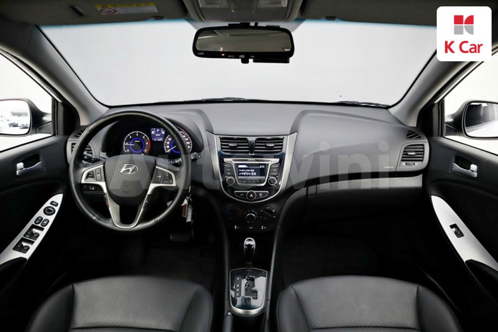 2019 HYUNDAI ACCENT  WIT DIESEL 1.6 VGT MORDERN - 7