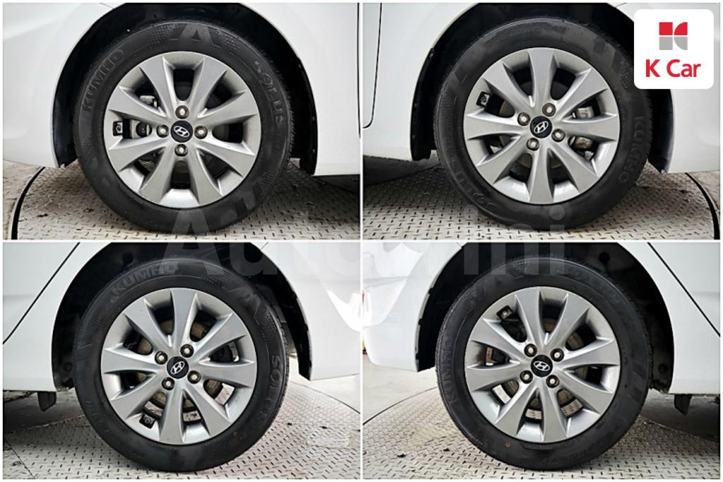 2019 HYUNDAI ACCENT  WIT DIESEL 1.6 VGT MORDERN - 20