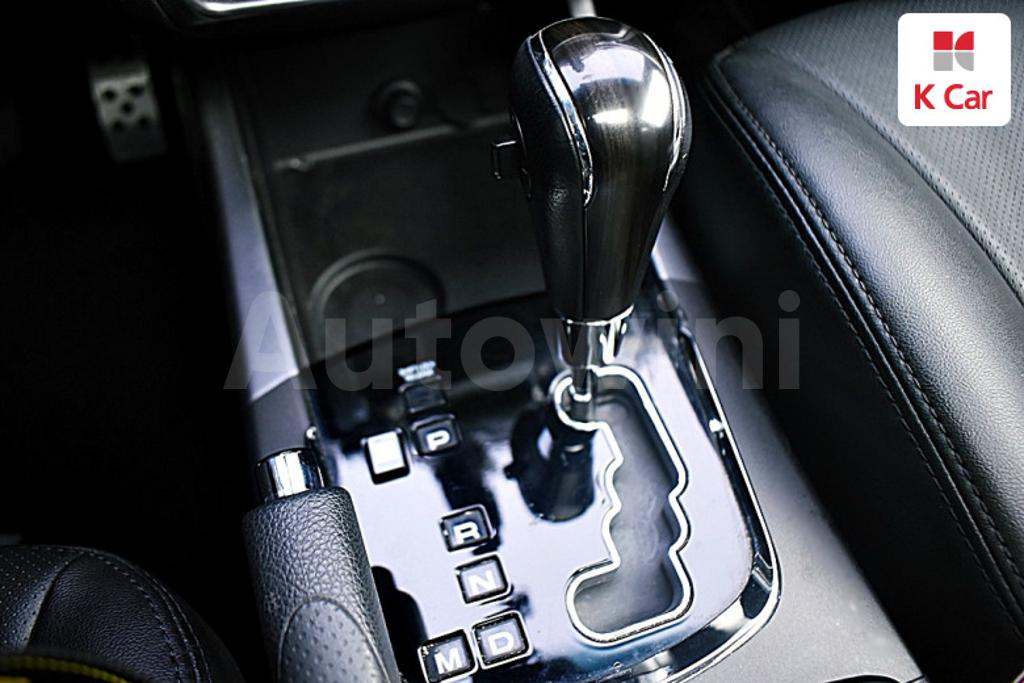 2014 SSANGYONG  KORANDO C 2.0 CVT 2WD - 12